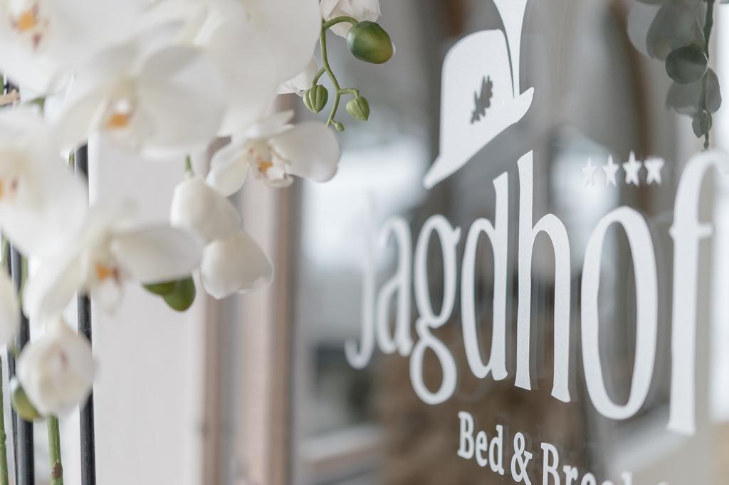 Hotel Jagdhof Bed & Breakfast โอเบอร์กัวร์เกิล ภายนอก รูปภาพ