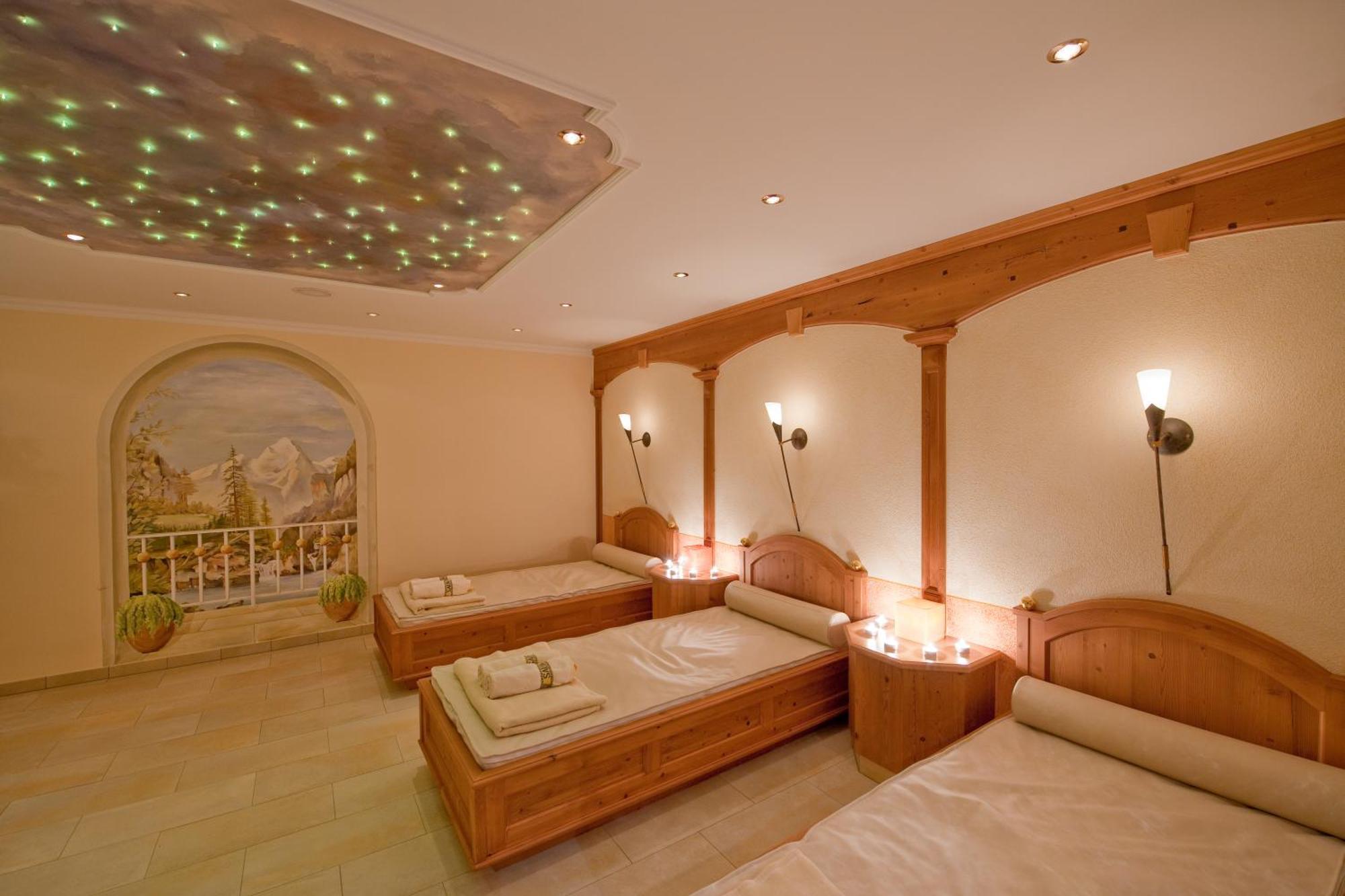 Hotel Jagdhof Bed & Breakfast โอเบอร์กัวร์เกิล ภายนอก รูปภาพ