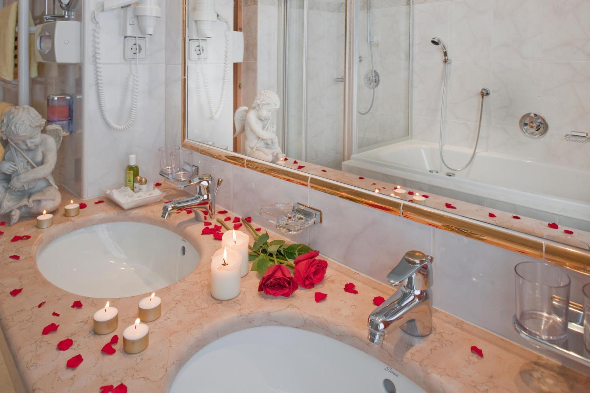 Hotel Jagdhof Bed & Breakfast โอเบอร์กัวร์เกิล ภายนอก รูปภาพ
