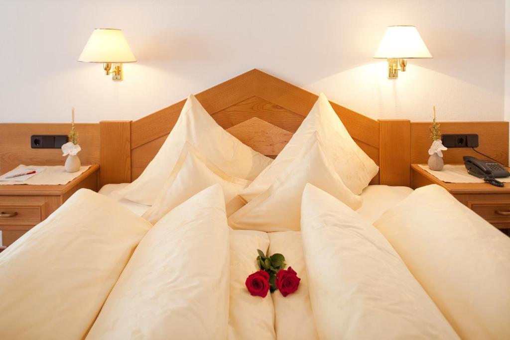 Hotel Jagdhof Bed & Breakfast โอเบอร์กัวร์เกิล ห้อง รูปภาพ