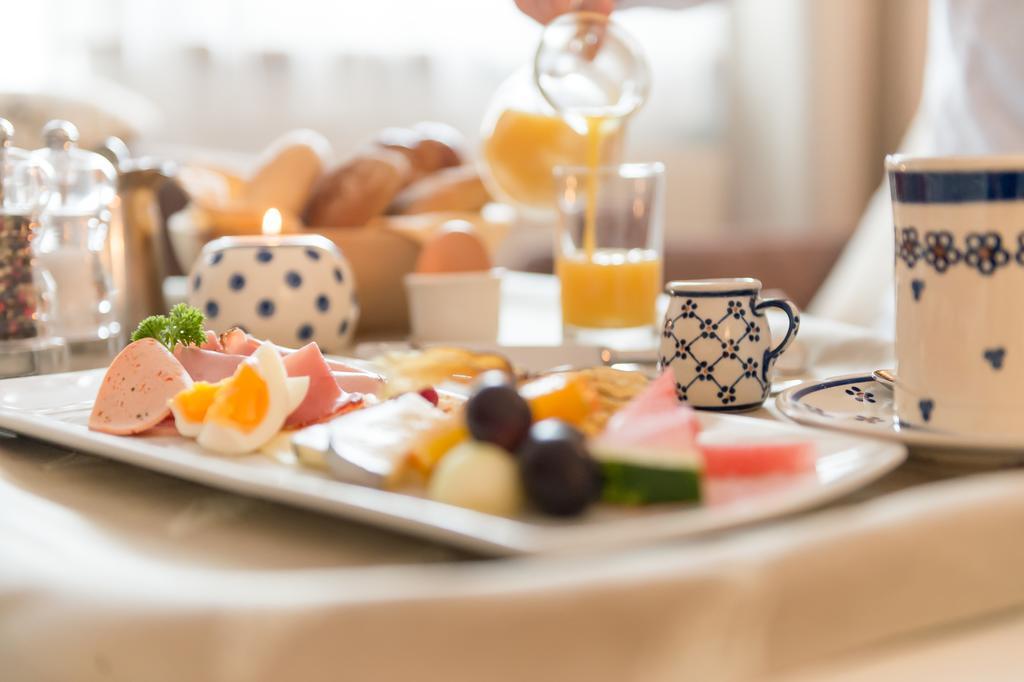 Hotel Jagdhof Bed & Breakfast โอเบอร์กัวร์เกิล ภายนอก รูปภาพ